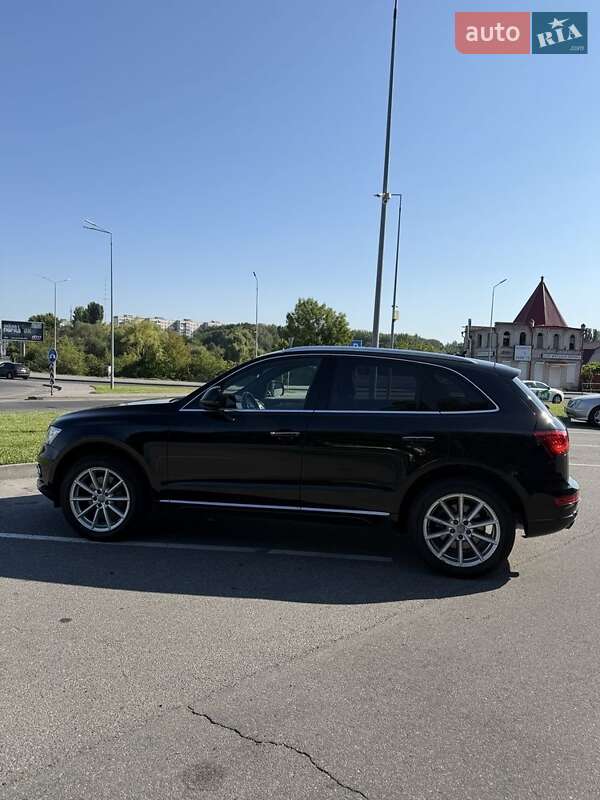 Внедорожник / Кроссовер Audi Q5 2016 в Виннице