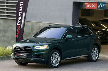 Позашляховик / Кросовер Audi Q5 2018 в 