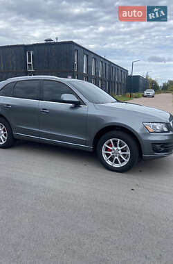Внедорожник / Кроссовер Audi Q5 2012 в Чернигове