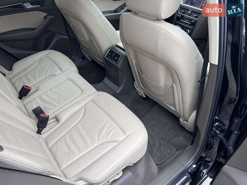 Внедорожник / Кроссовер Audi Q5 2014 в Нововолынске
