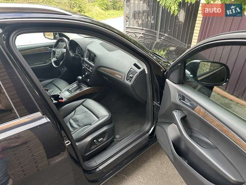 Внедорожник / Кроссовер Audi Q5 2013 в Хмельницком