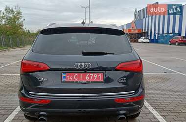 Позашляховик / Кросовер Audi Q5 2016 в 