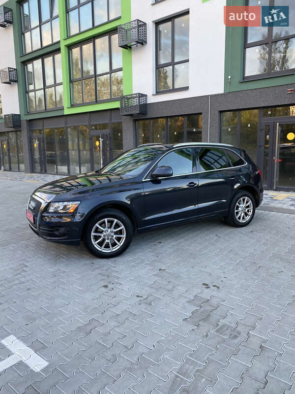 Внедорожник / Кроссовер Audi Q5 2012 в Вараше фото 4 Внедорожник / Кроссовер Audi Q5 2012 в Вараше