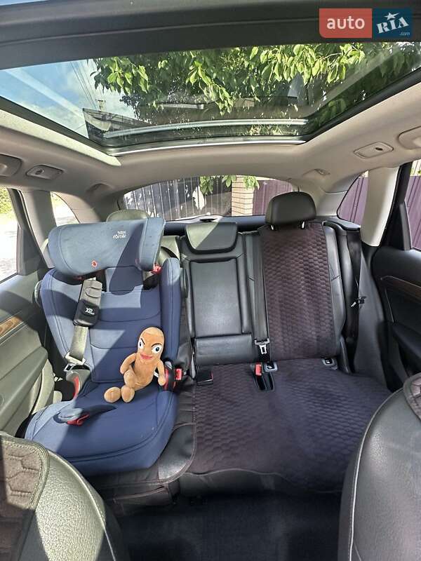 Внедорожник / Кроссовер Audi Q5 2013 в Хмельницком