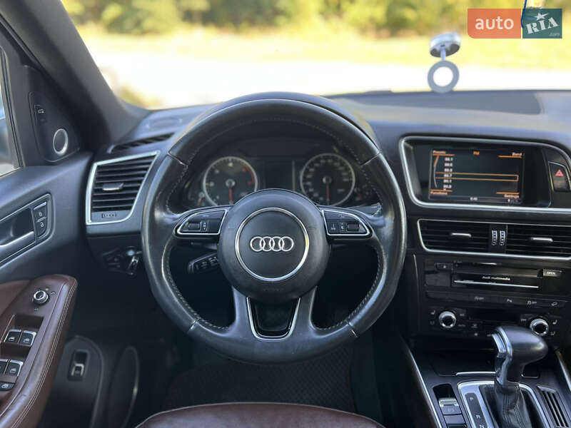 Внедорожник / Кроссовер Audi Q5 2015 в Днепре