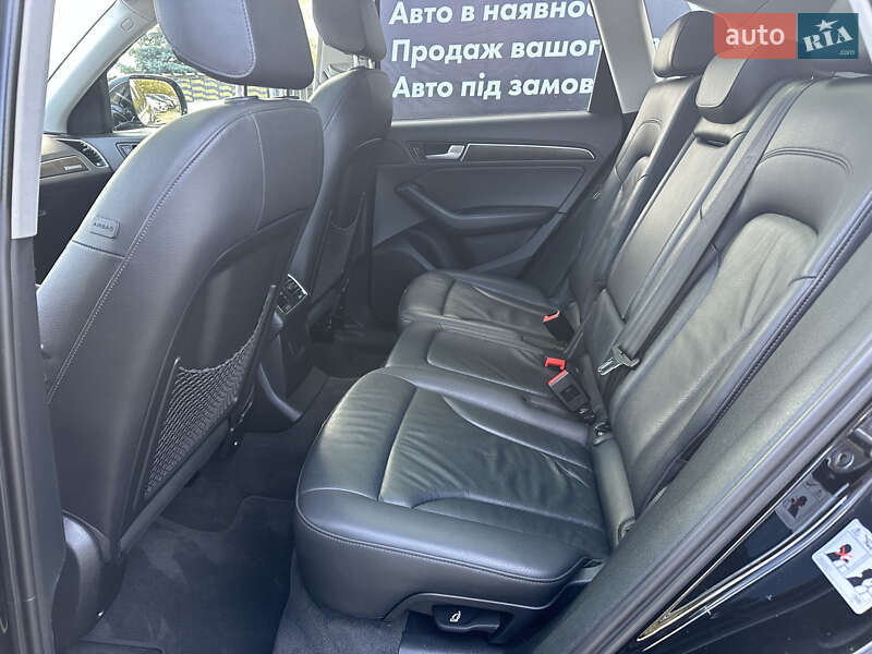Позашляховик / Кросовер Audi Q5 2016 в Івано-Франківську