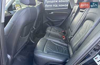 Внедорожник / Кроссовер Audi Q5 2016 в 