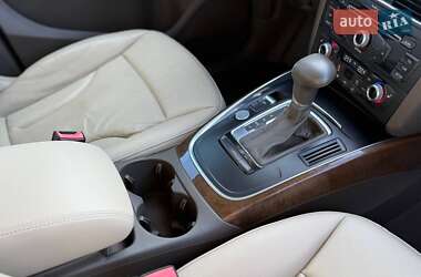Внедорожник / Кроссовер Audi Q5 2015 в 