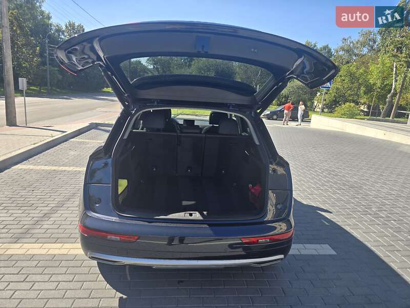 Внедорожник / Кроссовер Audi Q5 2019 в Луцке фото 17 Внедорожник / Кроссовер Audi Q5 2019 в Луцке
