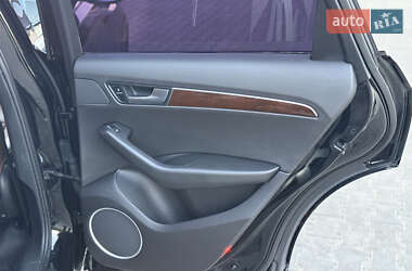 Внедорожник / Кроссовер Audi Q5 2012 в 
