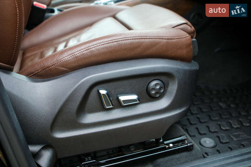 Внедорожник / Кроссовер Audi Q5 2012 в Львове
