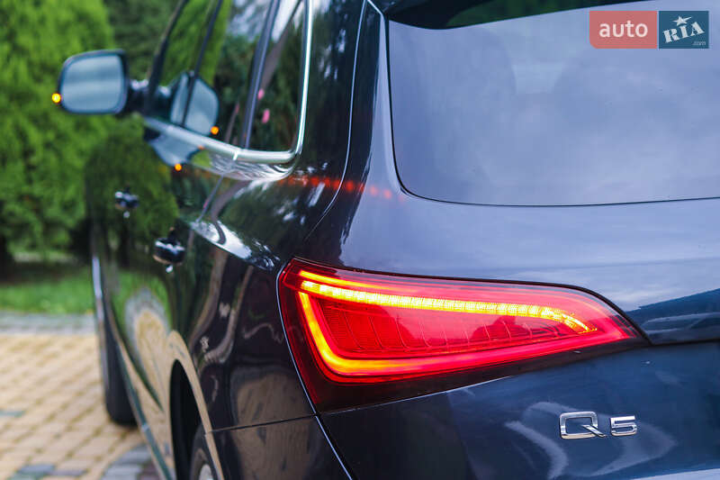 Внедорожник / Кроссовер Audi Q5 2012 в Львове