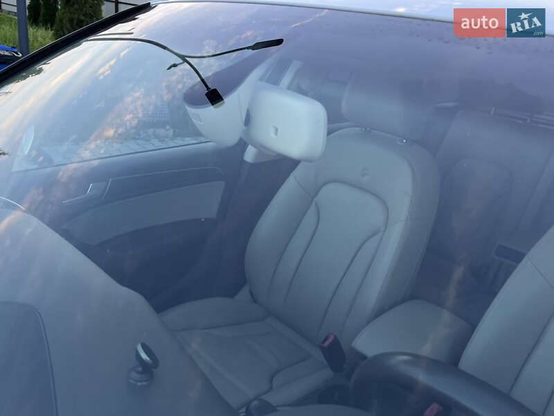 Внедорожник / Кроссовер Audi Q5 2015 в Дрогобыче