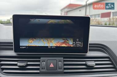 Позашляховик / Кросовер Audi Q5 2018 в 