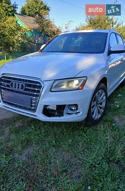 Внедорожник / Кроссовер Audi Q5 2015 в 