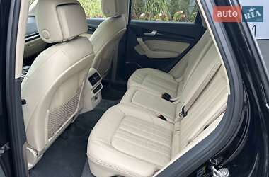 Позашляховик / Кросовер Audi Q5 2018 в 