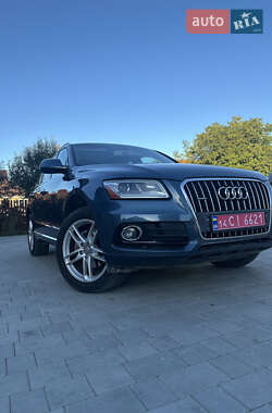 Внедорожник / Кроссовер Audi Q5 2015 в 