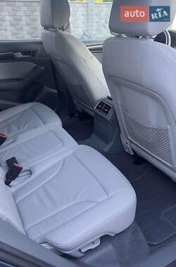 Внедорожник / Кроссовер Audi Q5 2015 в 