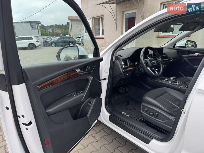 Внедорожник / Кроссовер Audi Q5 2018 в Луцке