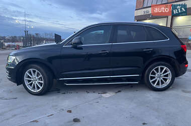 Позашляховик / Кросовер Audi Q5 2016 в 