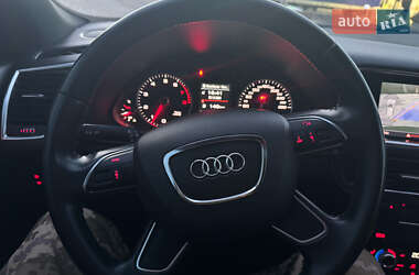 Позашляховик / Кросовер Audi Q5 2016 в 