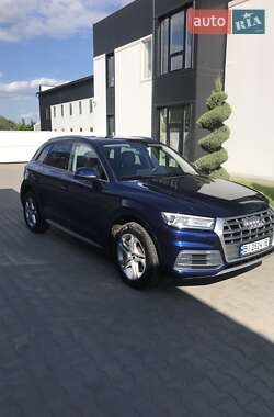 Внедорожник / Кроссовер Audi Q5 2018 в Киеве