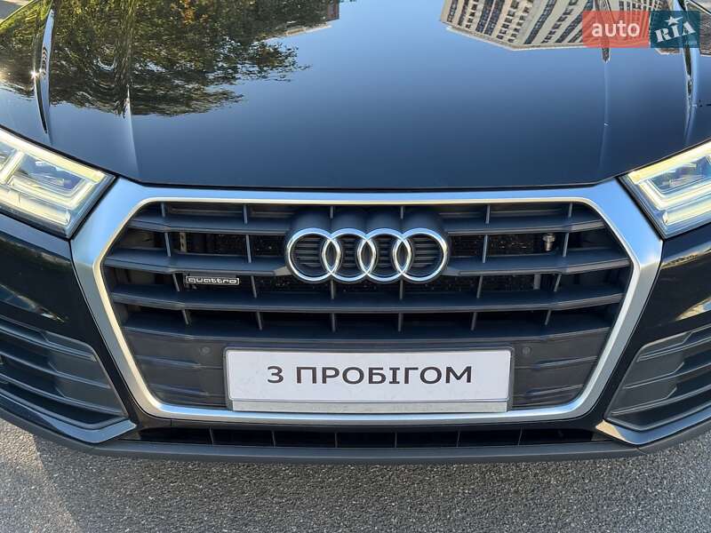 Внедорожник / Кроссовер Audi Q5 2016 в Киеве