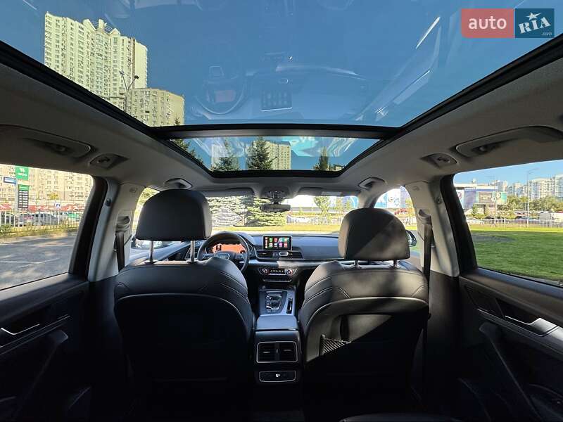 Внедорожник / Кроссовер Audi Q5 2016 в Киеве