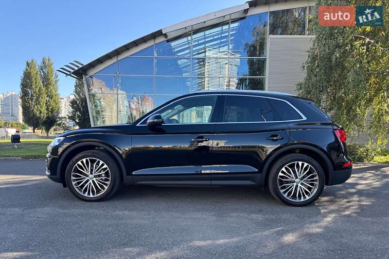 Внедорожник / Кроссовер Audi Q5 2016 в Киеве