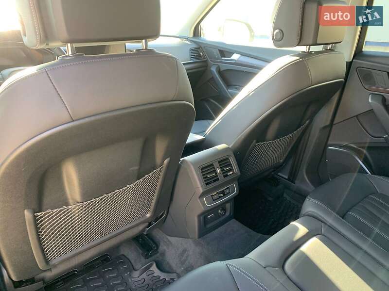 Внедорожник / Кроссовер Audi Q5 2022 в Стрые