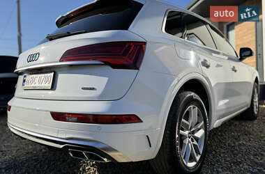 Внедорожник / Кроссовер Audi Q5 2022 в 