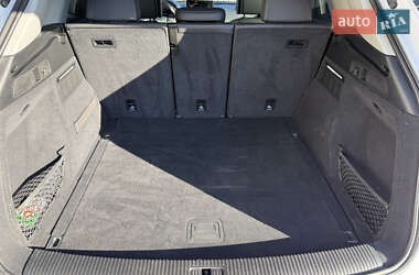 Внедорожник / Кроссовер Audi Q5 2022 в 