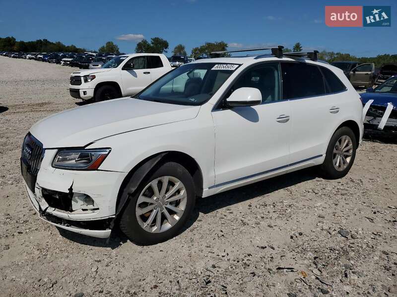 Позашляховик / Кросовер Audi Q5 2015 в Львові