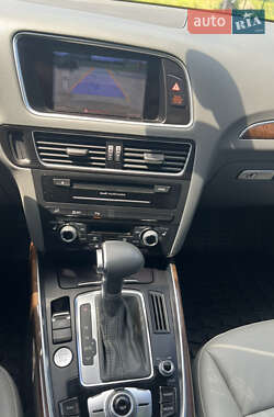Позашляховик / Кросовер Audi Q5 2016 в 