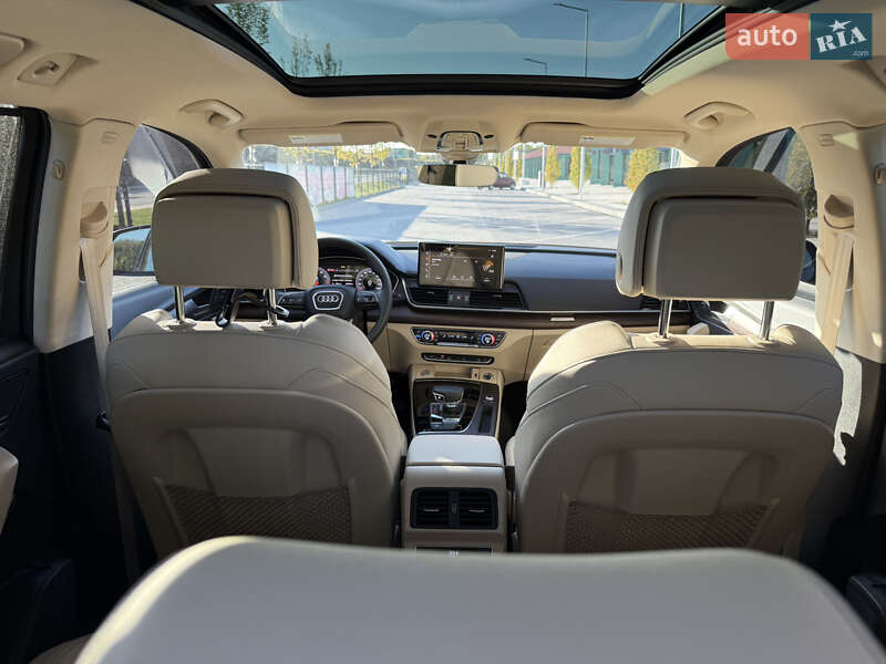 Позашляховик / Кросовер Audi Q5 2023 в Києві