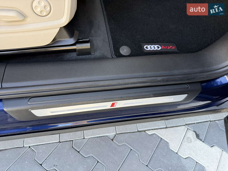 Позашляховик / Кросовер Audi Q5 2023 в Києві