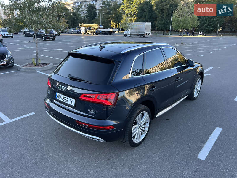 Позашляховик / Кросовер Audi Q5 2018 в Києві
