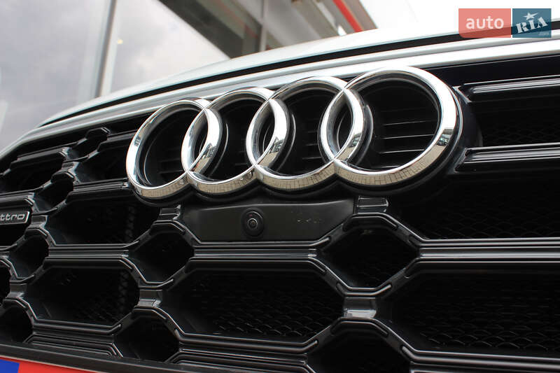 Внедорожник / Кроссовер Audi Q5 2024 в Львове