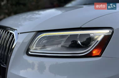 Позашляховик / Кросовер Audi Q5 2015 в 