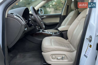 Позашляховик / Кросовер Audi Q5 2015 в 