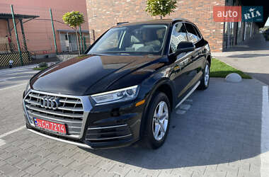 Позашляховик / Кросовер Audi Q5 2019 в 