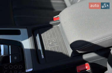 Внедорожник / Кроссовер Audi Q5 2020 в 