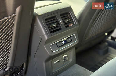 Внедорожник / Кроссовер Audi Q5 2020 в 