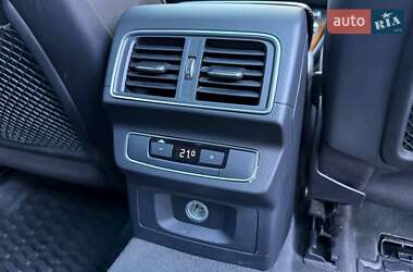Внедорожник / Кроссовер Audi Q5 2017 в 