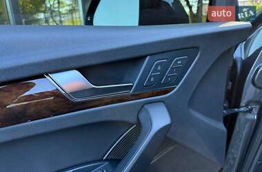 Внедорожник / Кроссовер Audi Q5 2017 в 