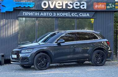 Внедорожник / Кроссовер Audi Q5 2017 в Хмельницком