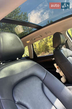 Позашляховик / Кросовер Audi Q5 2013 в 