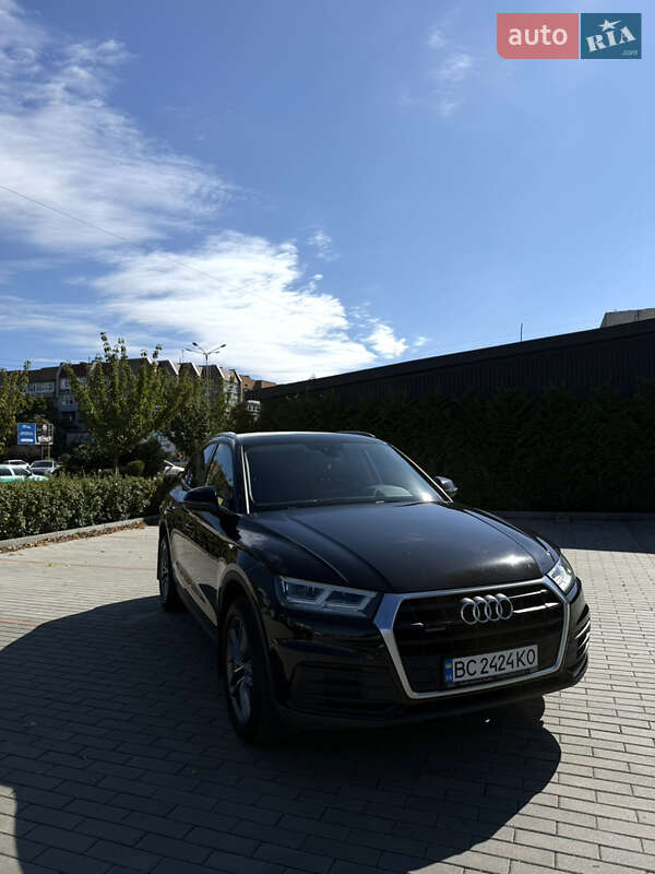 Внедорожник / Кроссовер Audi Q5 2017 в Ужгороде фото 2 Внедорожник / Кроссовер Audi Q5 2017 в Ужгороде