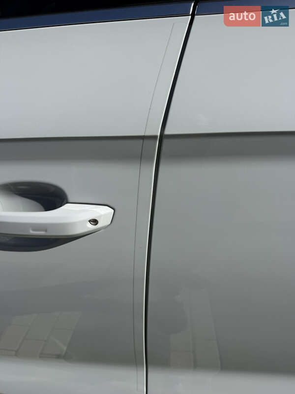 Внедорожник / Кроссовер Audi Q5 2024 в Львове