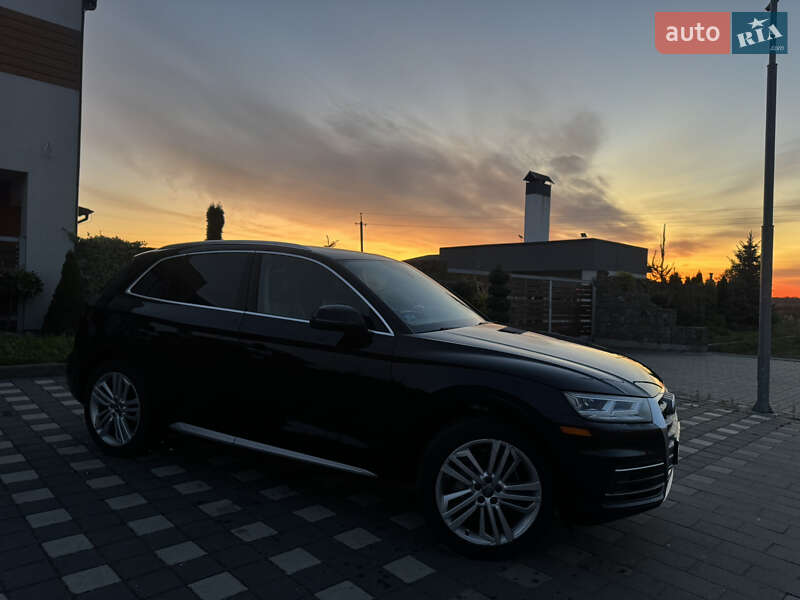 Внедорожник / Кроссовер Audi Q5 2018 в Стрые
